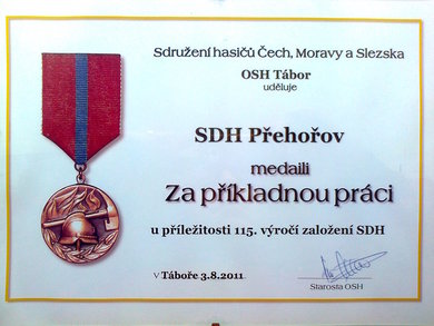 OD roku 2011 je držitelem medaile Za příkladnou práci